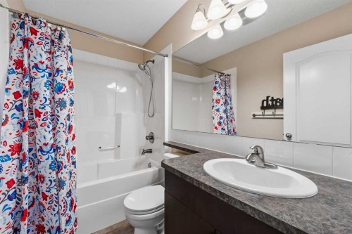 247 Cranberry Place Se, Calgary, AB 