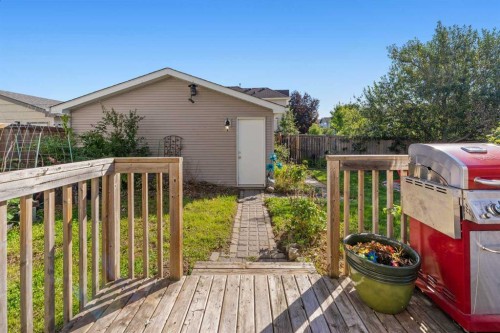 247 Cranberry Place Se, Calgary, AB 
