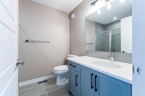 385 Waterford Boulevard, Chestermere, AB 