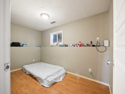 36 Castlebrook Rise Ne, Calgary, AB 