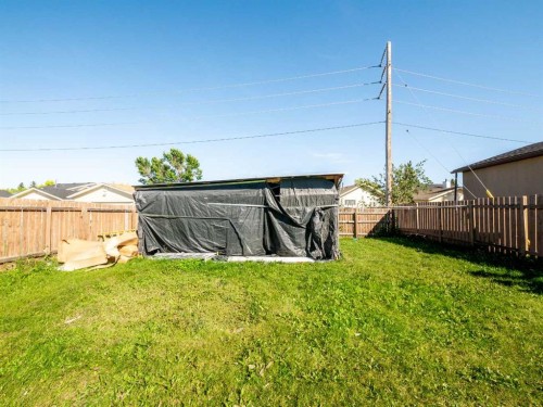 36 Castlebrook Rise Ne, Calgary, AB 