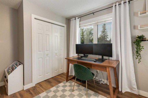 12164 Lake Michigan Road Se, Calgary, AB 