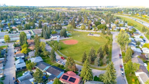 12164 Lake Michigan Road Se, Calgary, AB 