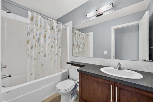 2405-604 East Lake Boulevard Ne, Airdrie, AB 