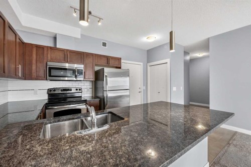 2405-604 East Lake Boulevard Ne, Airdrie, AB 