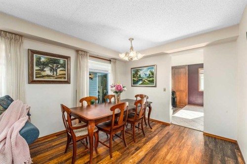8 Hawkdale Close Nw, Calgary, AB 