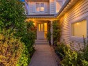 8 Hawkdale Close Nw, Calgary, AB 