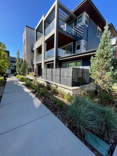 101-10 Mahogany Circle Se, Calgary, AB 