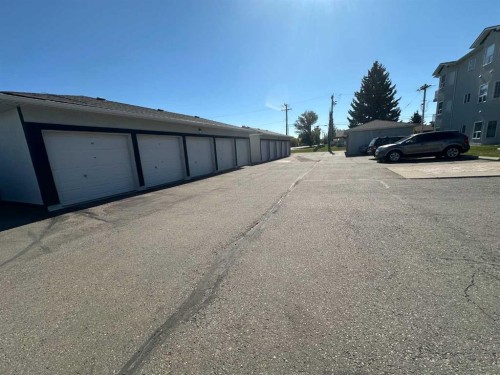 303-1902 23 Street, Didsbury, AB 