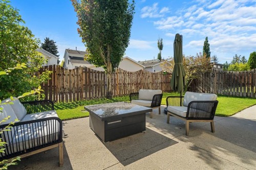 9878 Hidden Valley Drive Nw, Calgary, AB 