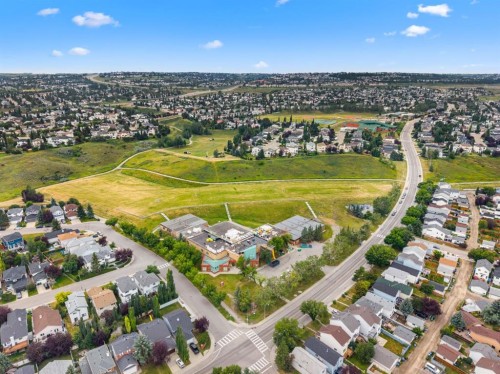9878 Hidden Valley Drive Nw, Calgary, AB 