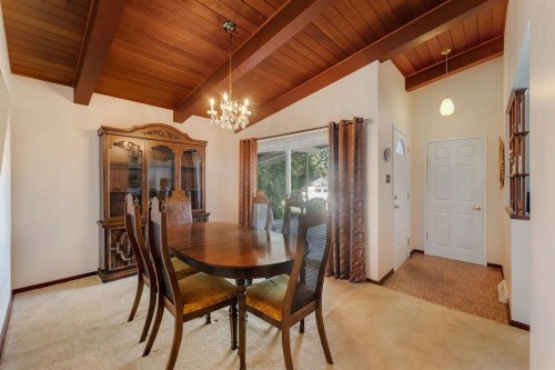 9524 3 Street Se, Calgary, AB 
