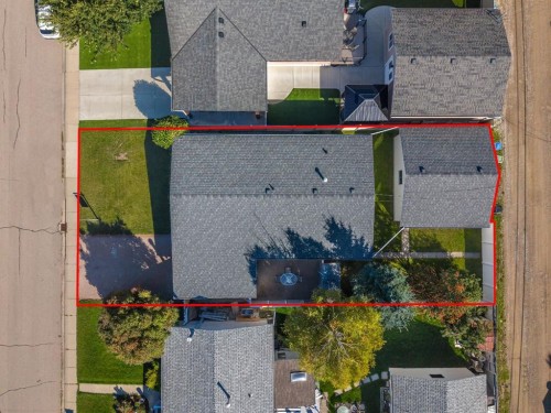 9524 3 Street Se, Calgary, AB 