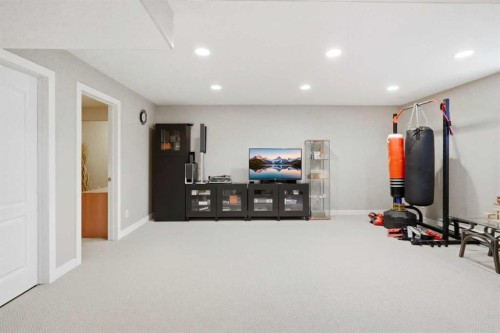 242 Tusslewood Grove Nw, Calgary, AB 