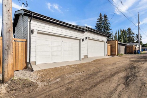 2811 35 Street Sw, Calgary, AB 