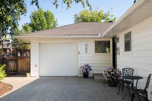 1 Kelwood Place Sw, Calgary, AB 