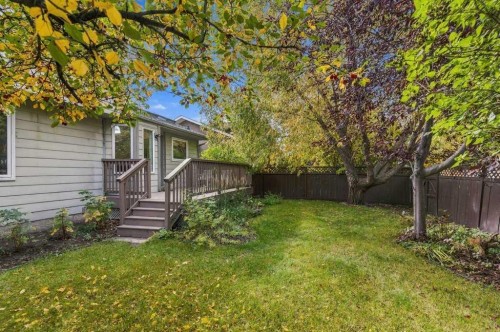 128 Sunvista Close Se, Calgary, AB 