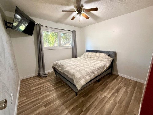 921 Ellis Crescent Se, High River, AB 