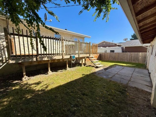 921 Ellis Crescent Se, High River, AB 