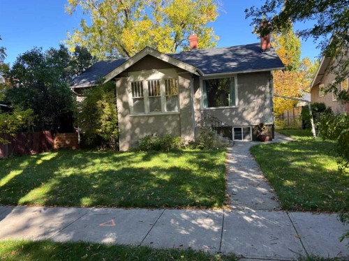 132 7 Avenue Ne, Calgary, AB 