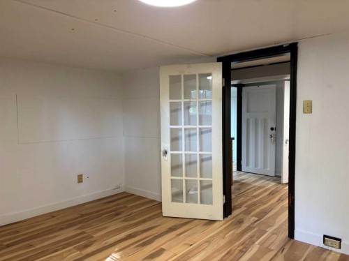 132 7 Avenue Ne, Calgary, AB 