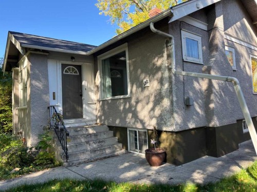 132 7 Avenue Ne, Calgary, AB 