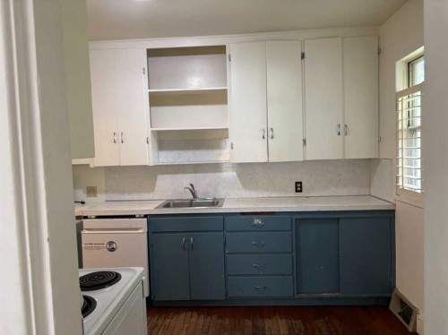 132 7 Avenue Ne, Calgary, AB 