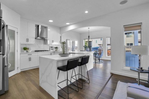 309 Everridge Drive Sw, Calgary, AB 