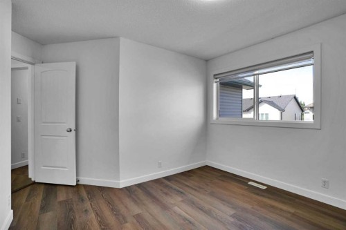 309 Everridge Drive Sw, Calgary, AB 