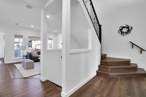 309 Everridge Drive Sw, Calgary, AB 