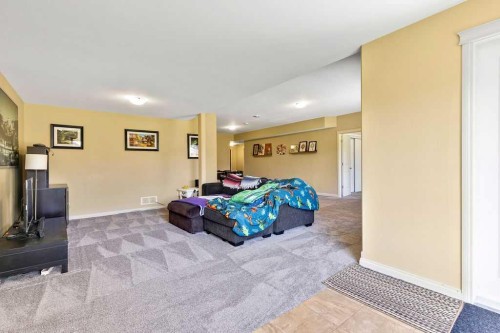 17 Dain Place Nw, Langdon, AB 