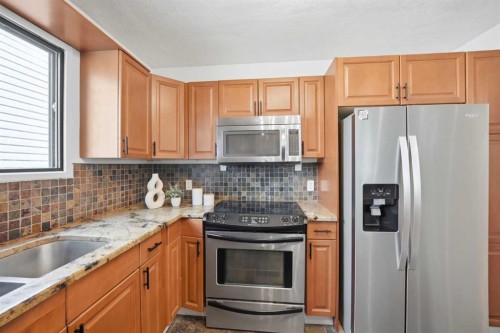 1004 Mckinnon Drive Ne, Calgary, AB 