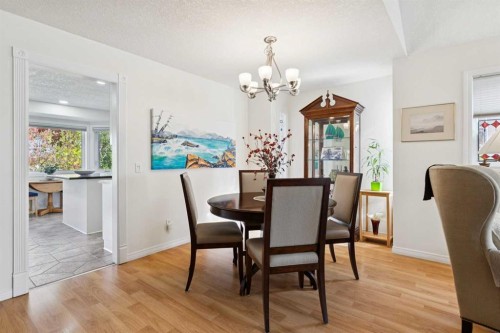 44 Inglewood Landing Se, Calgary, AB 