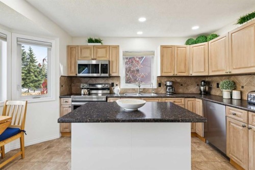 44 Inglewood Landing Se, Calgary, AB 