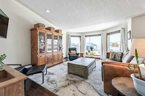 142 Westview Drive, Nanton, AB 