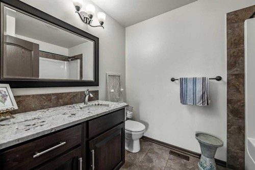 142 Westview Drive, Nanton, AB 
