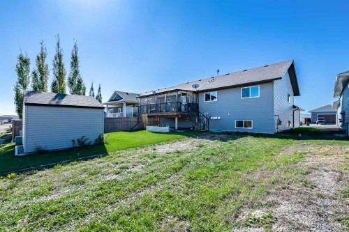 142 Westview Drive, Nanton, AB 