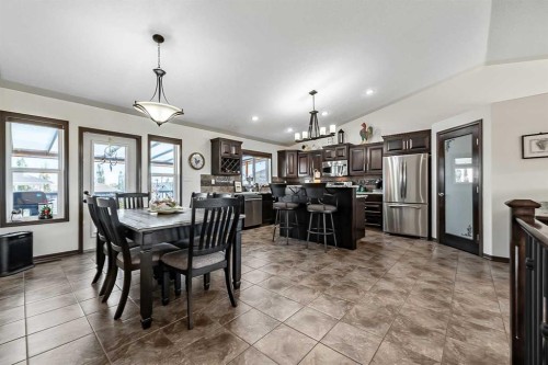 142 Westview Drive, Nanton, AB 