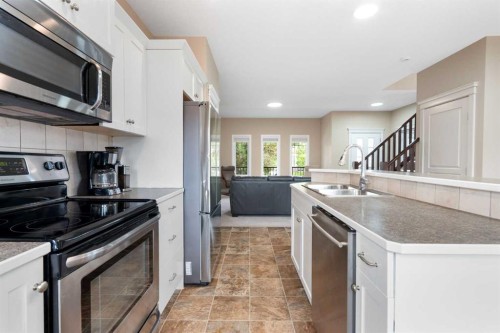 2449 Ravenswood View Se, Airdrie, AB 