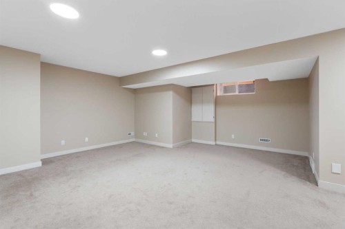 2449 Ravenswood View Se, Airdrie, AB 