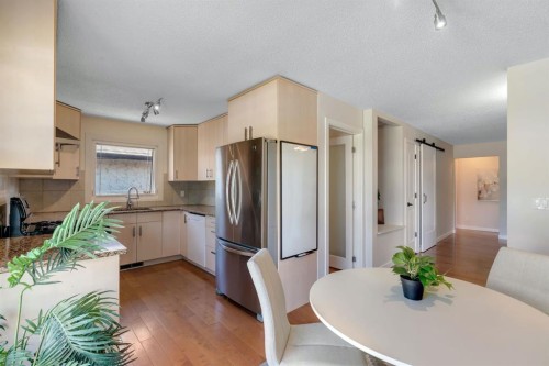 24 Shawcliffe Road Sw, Calgary, AB 