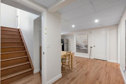 24 Shawcliffe Road Sw, Calgary, AB 