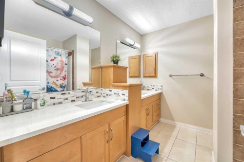 245 Springmere Way, Chestermere, AB 