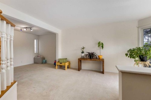 439 Mountain Park Drive Se, Calgary, AB 