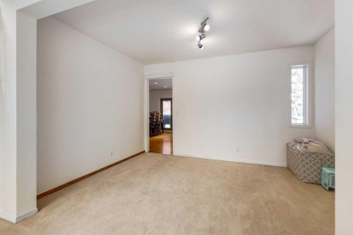 439 Mountain Park Drive Se, Calgary, AB 