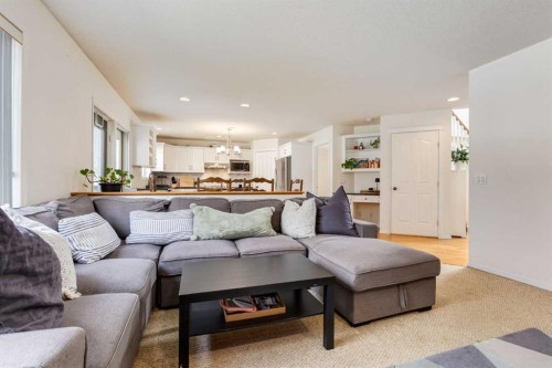 439 Mountain Park Drive Se, Calgary, AB 
