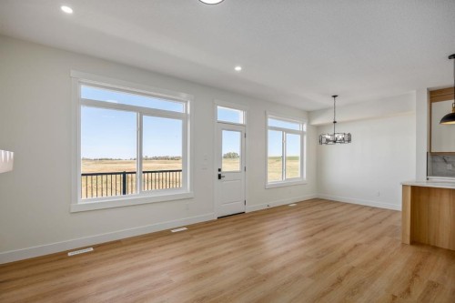 150 Lakewood Crescent, Strathmore, AB 