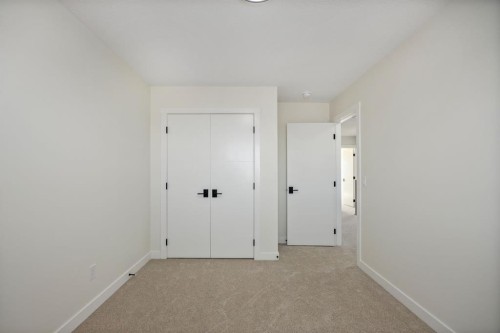 150 Lakewood Crescent, Strathmore, AB 