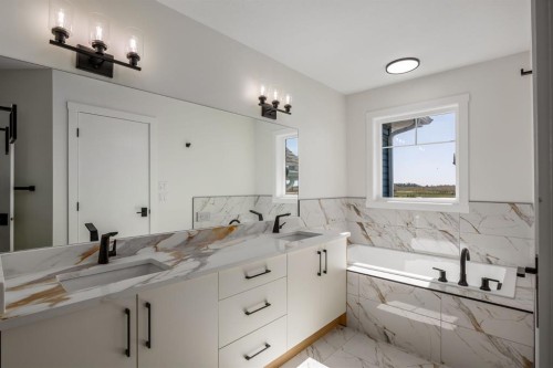 150 Lakewood Crescent, Strathmore, AB 