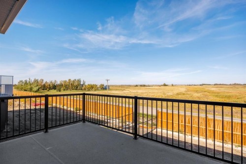 150 Lakewood Crescent, Strathmore, AB 